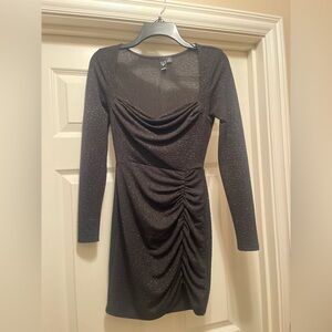 Elegant Black Long Sleeve Dress